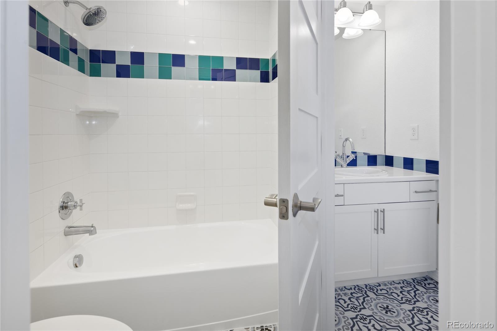 MLS Image #30 for 8100 e 24th avenue,denver, Colorado