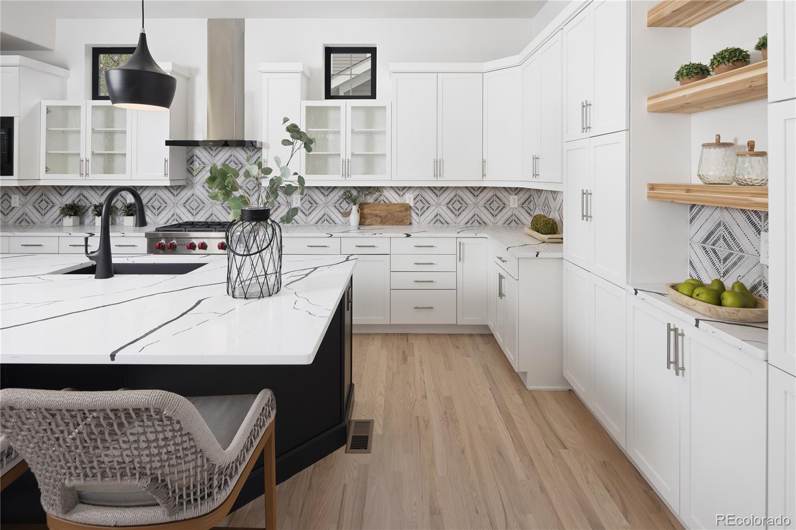 MLS Image #7 for 8100 e 24th avenue,denver, Colorado