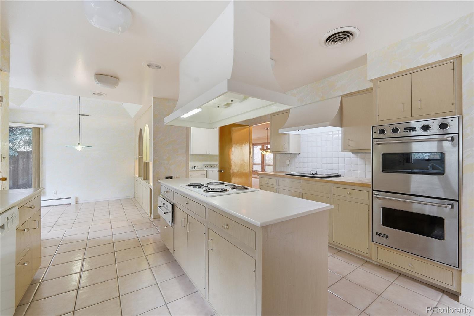 MLS Image #2 for 5761 e nassau place,englewood, Colorado