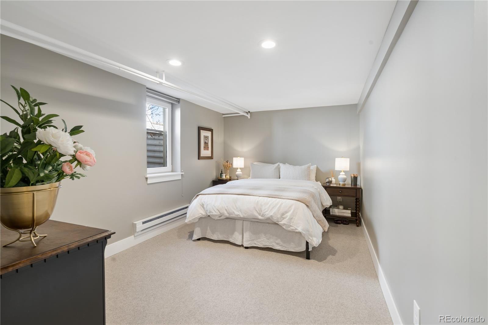 MLS Image #23 for 1385 s lincoln street,denver, Colorado