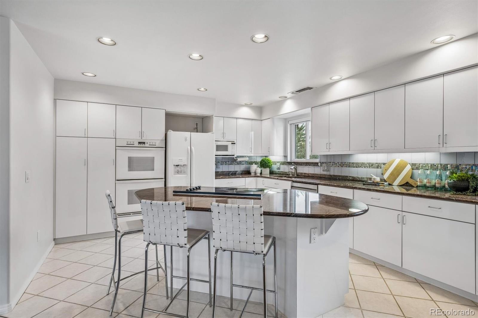 MLS Image #7 for 2222 s dallas street,denver, Colorado