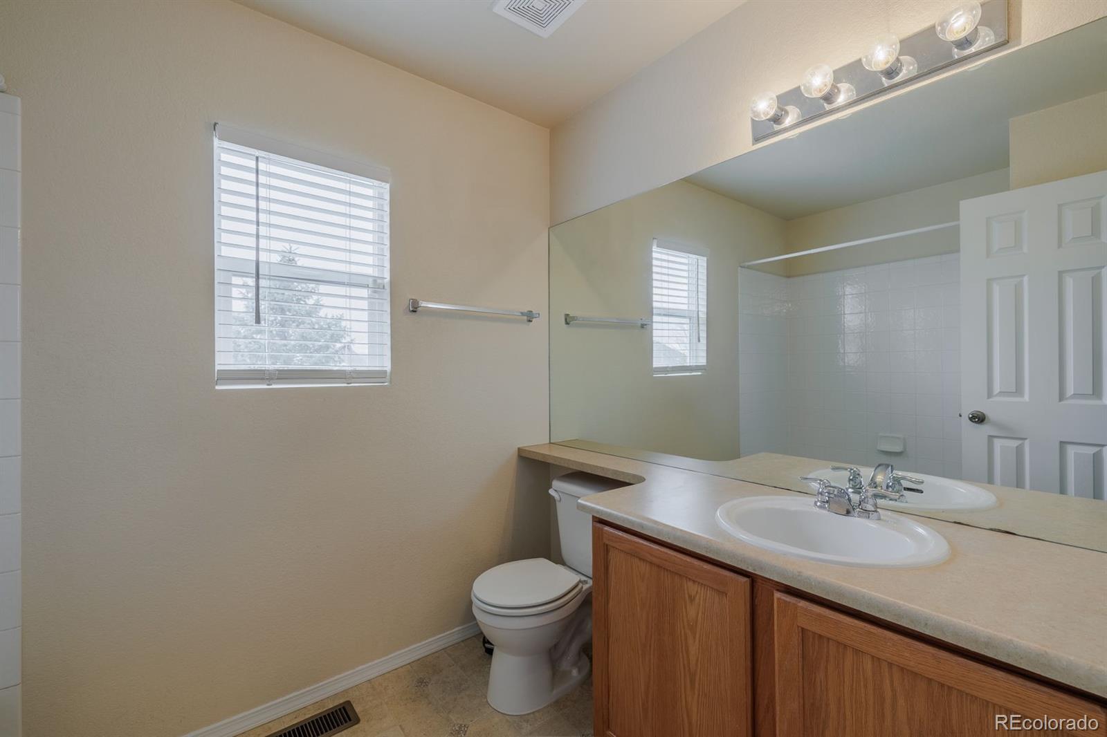 MLS Image #23 for 5722  gallantry lane,colorado springs, Colorado
