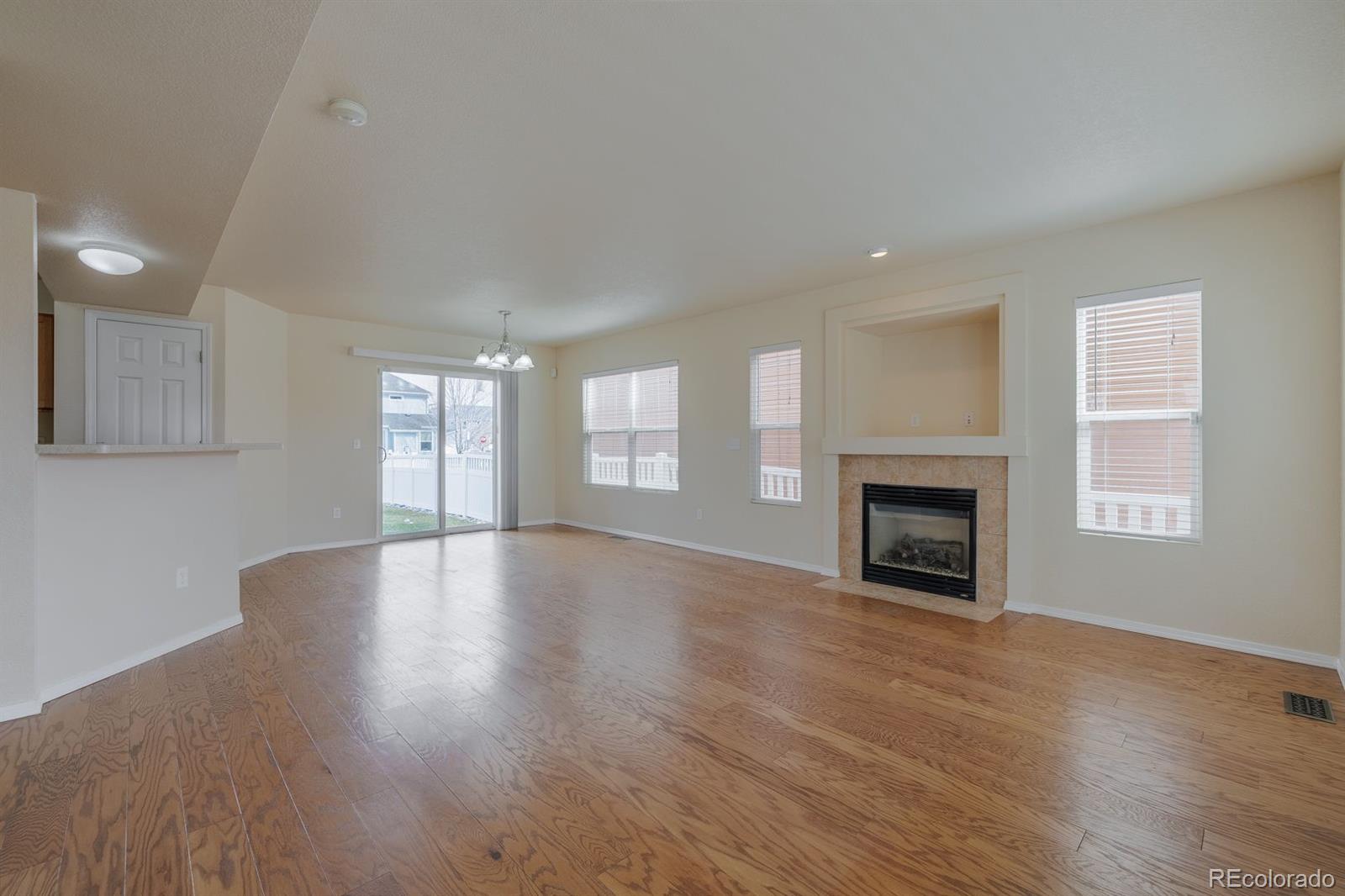 MLS Image #3 for 5722  gallantry lane,colorado springs, Colorado