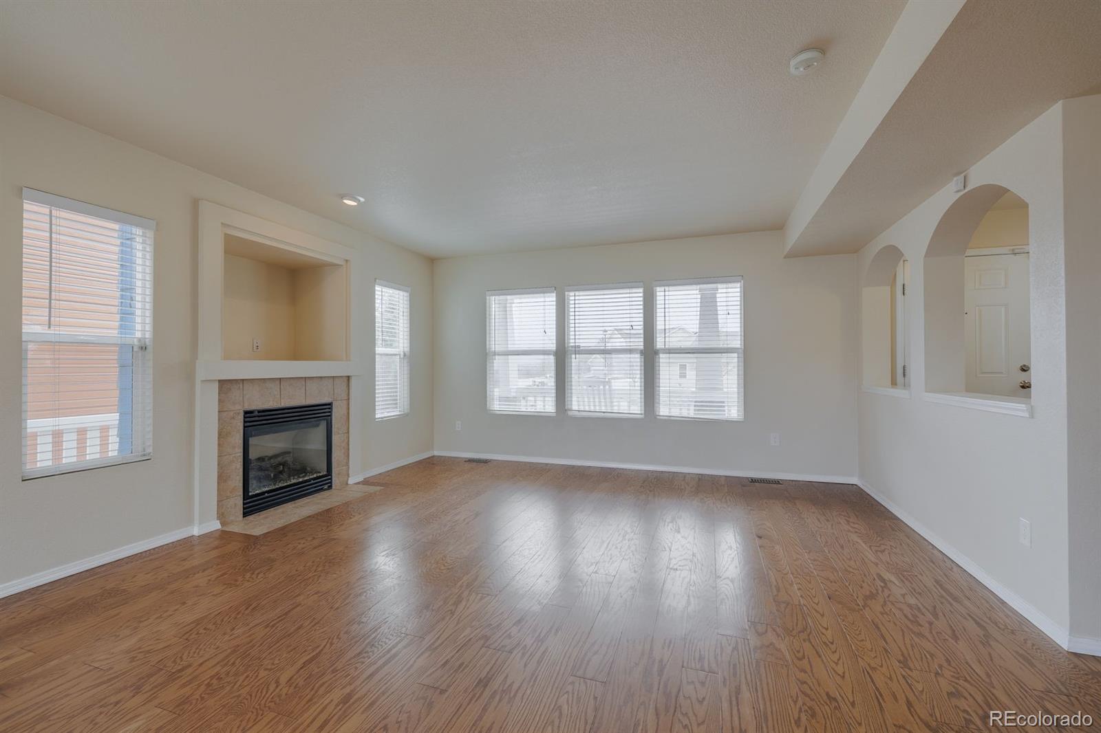 MLS Image #4 for 5722  gallantry lane,colorado springs, Colorado