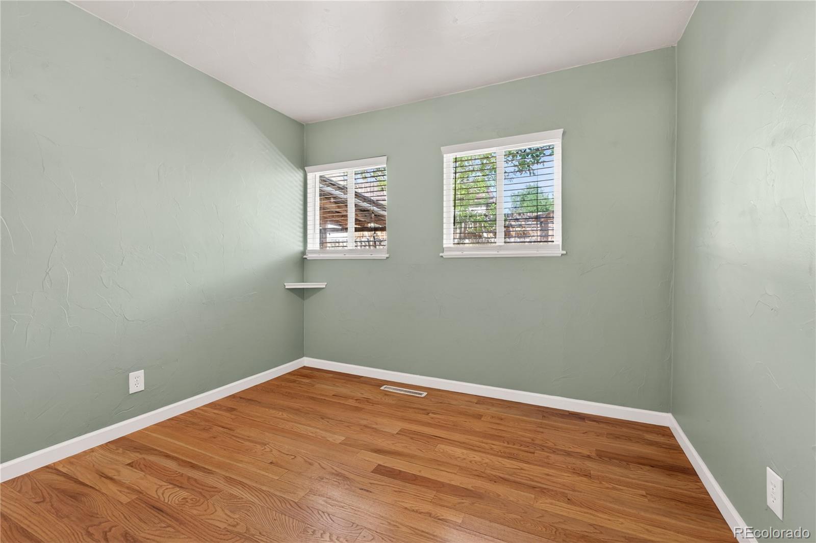 MLS Image #20 for 261  cragmore street,denver, Colorado