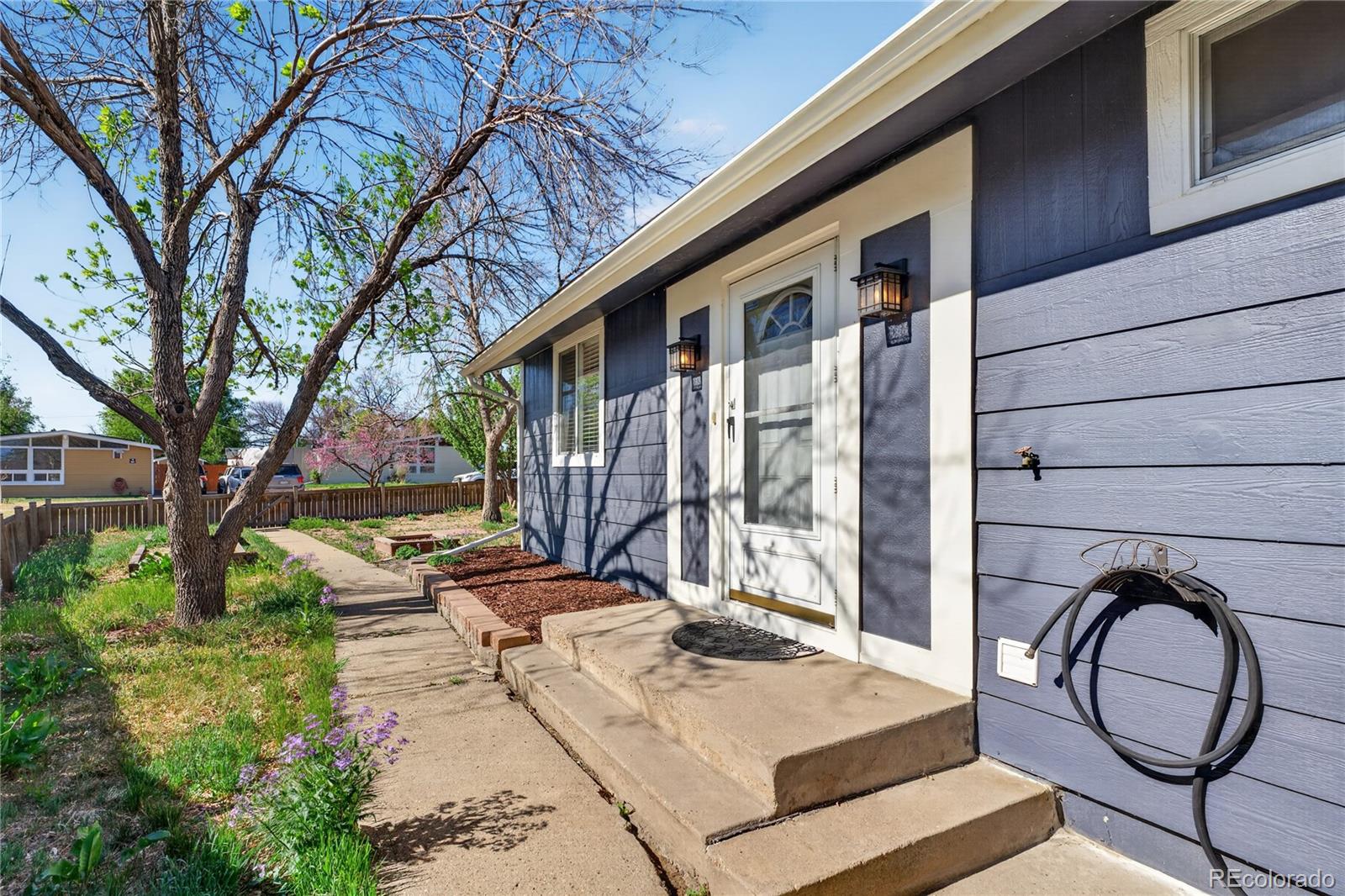 MLS Image #3 for 261  cragmore street,denver, Colorado