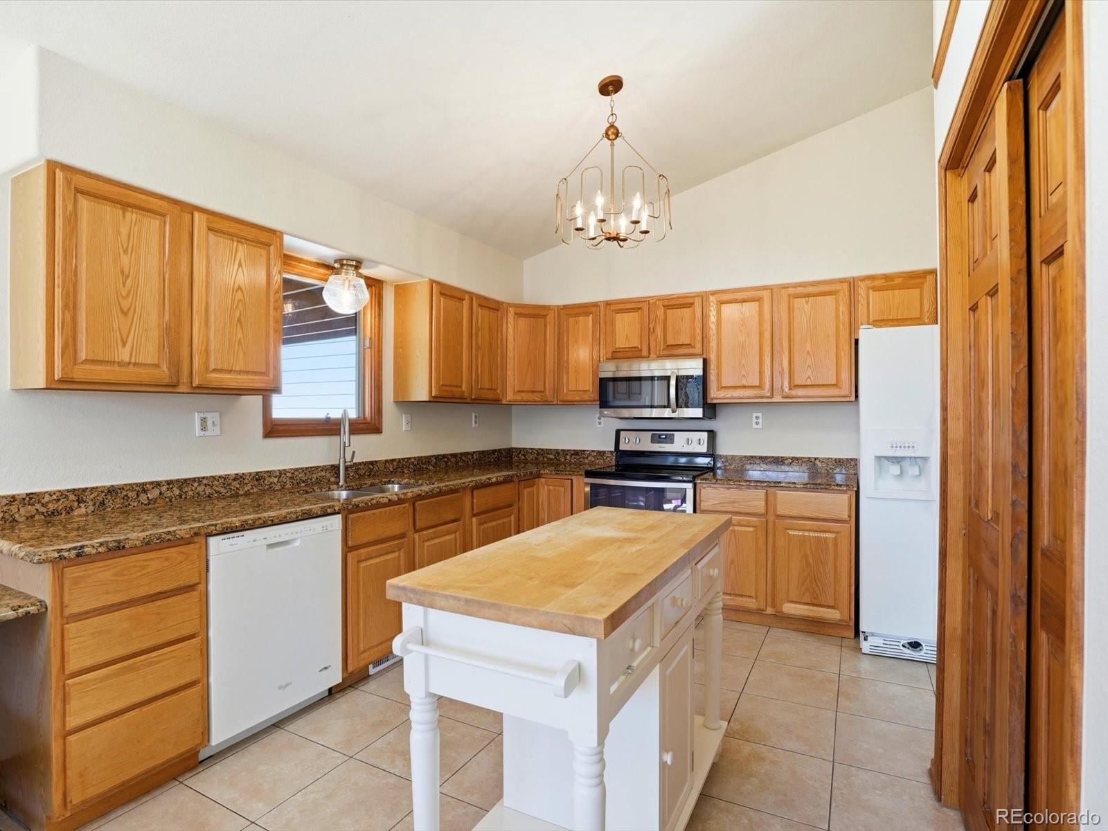 MLS Image #11 for 7947 s dover street,littleton, Colorado
