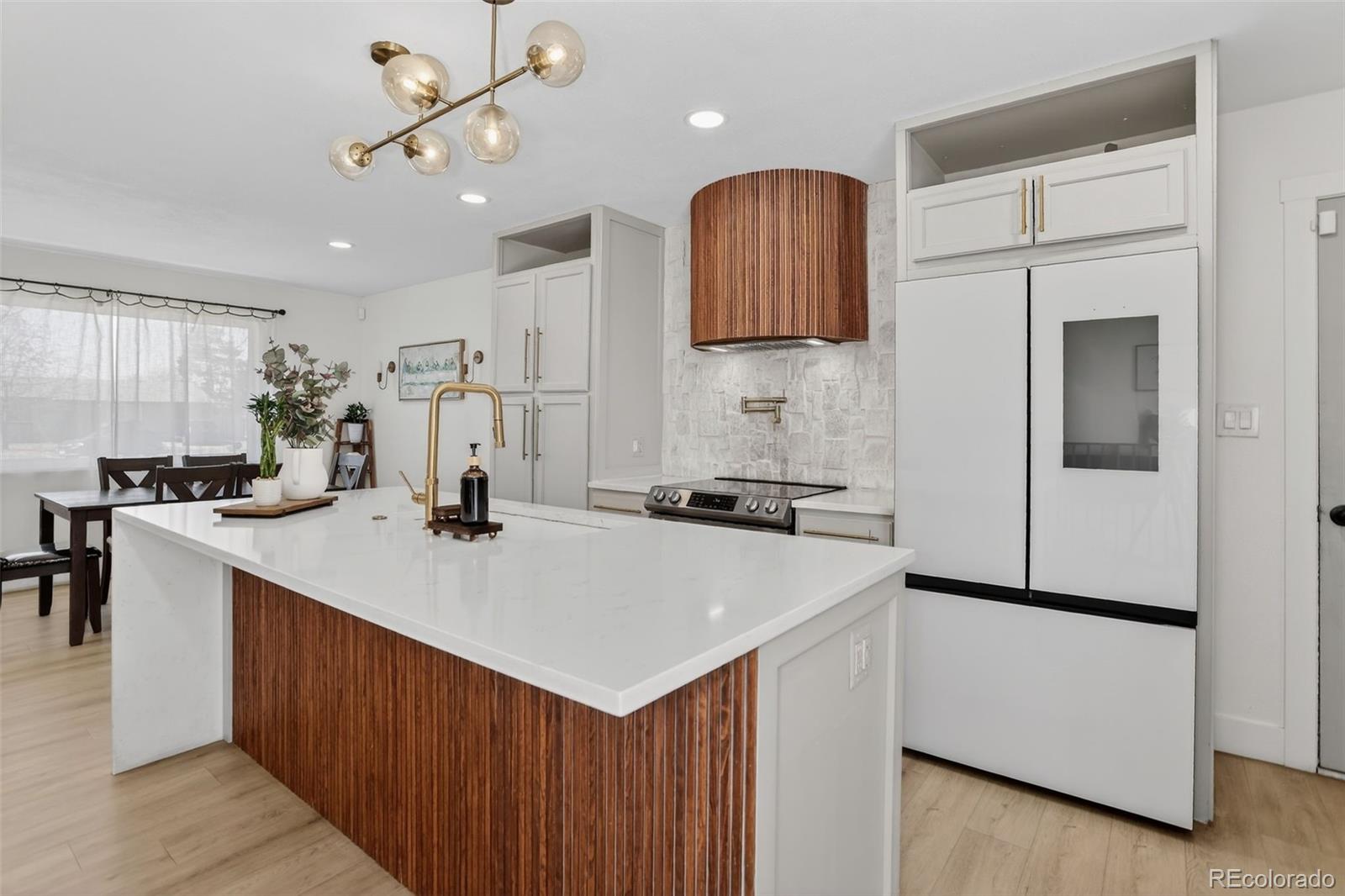MLS Image #2 for 690 s newark court,aurora, Colorado