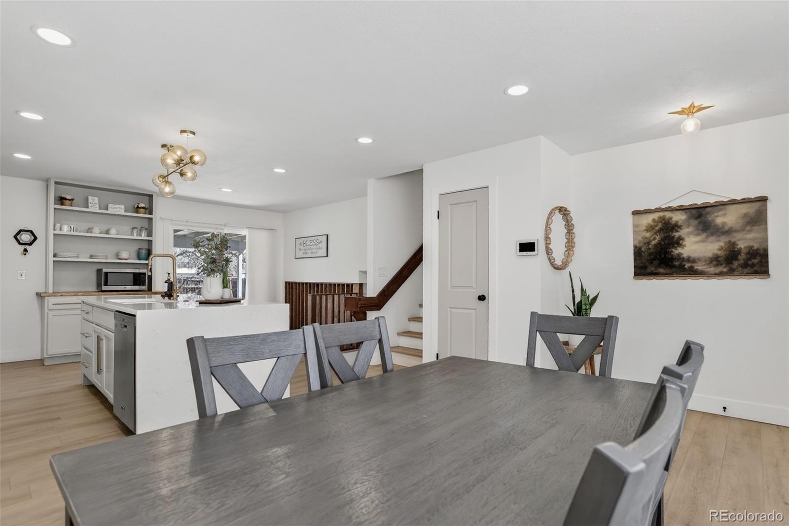 MLS Image #5 for 690 s newark court,aurora, Colorado