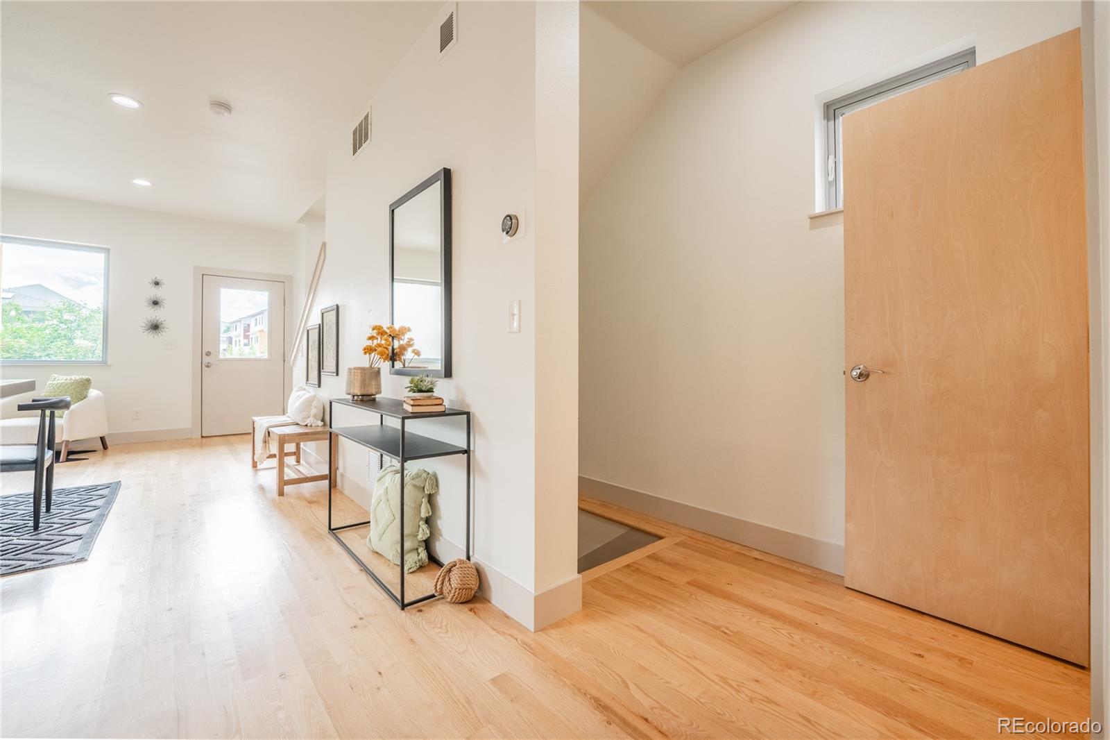 MLS Image #15 for 6892  juniper court,arvada, Colorado