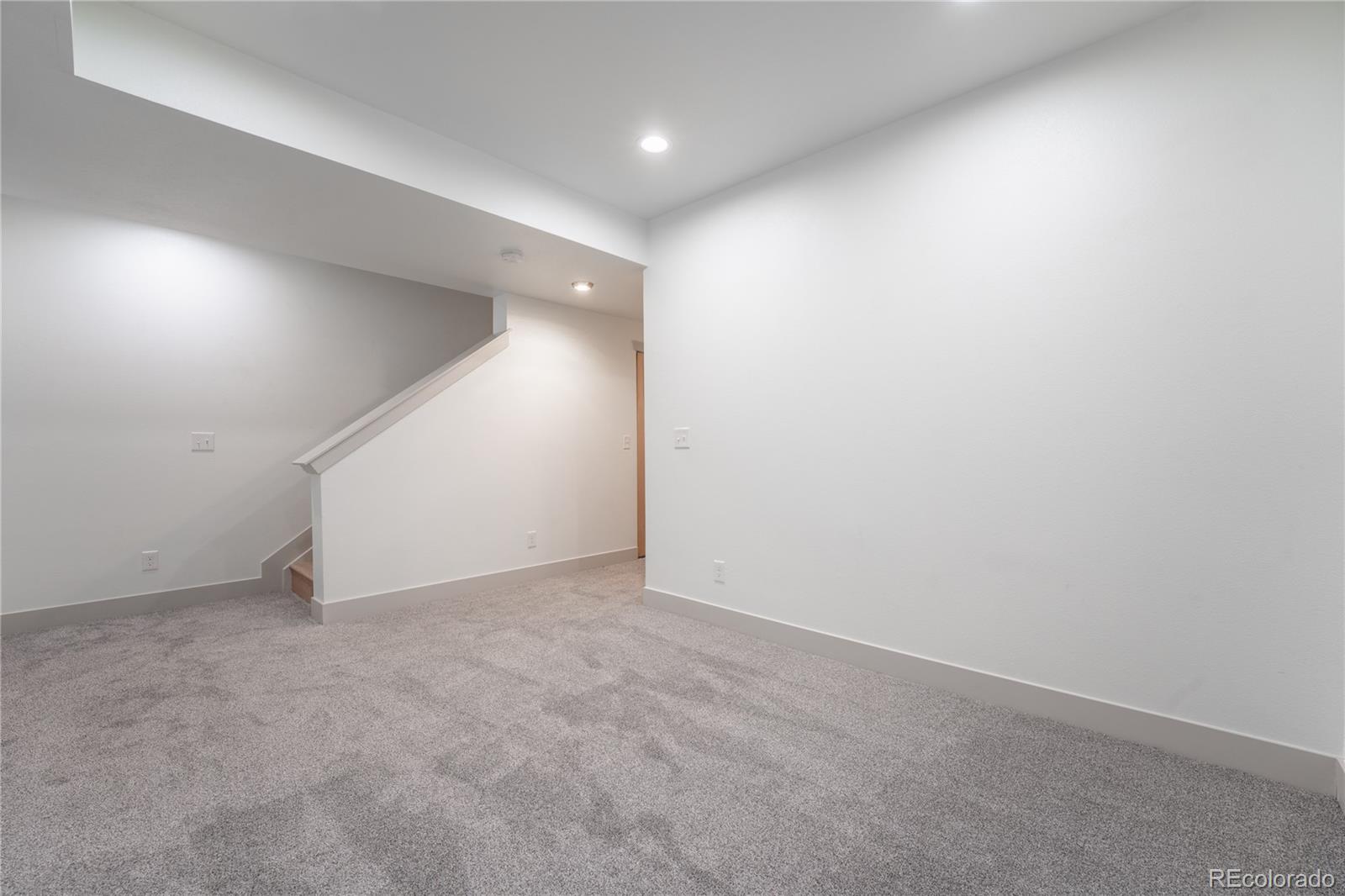 MLS Image #35 for 6892  juniper court,arvada, Colorado