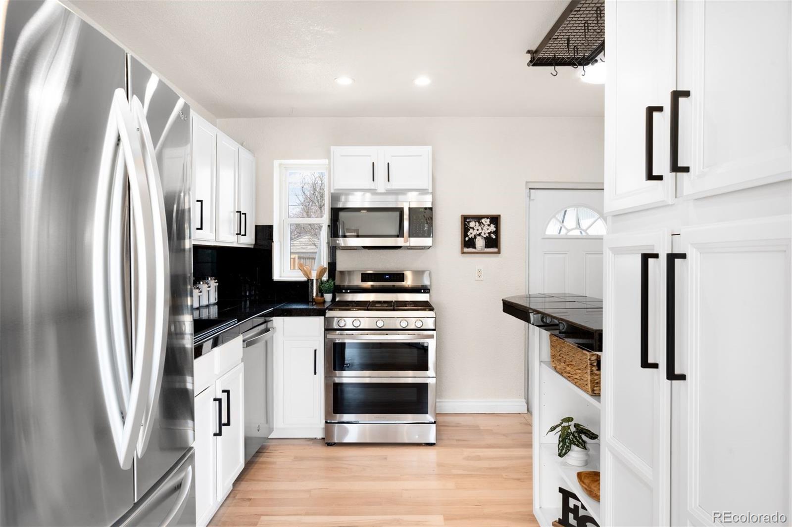 MLS Image #7 for 3000  ivy street,denver, Colorado