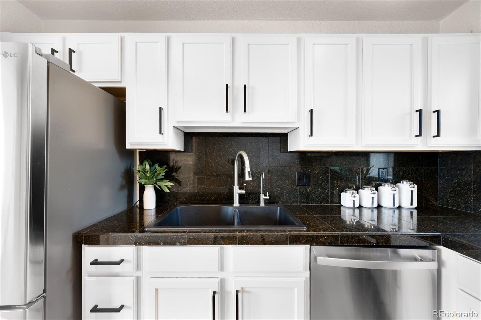 MLS Image #8 for 3000  ivy street,denver, Colorado