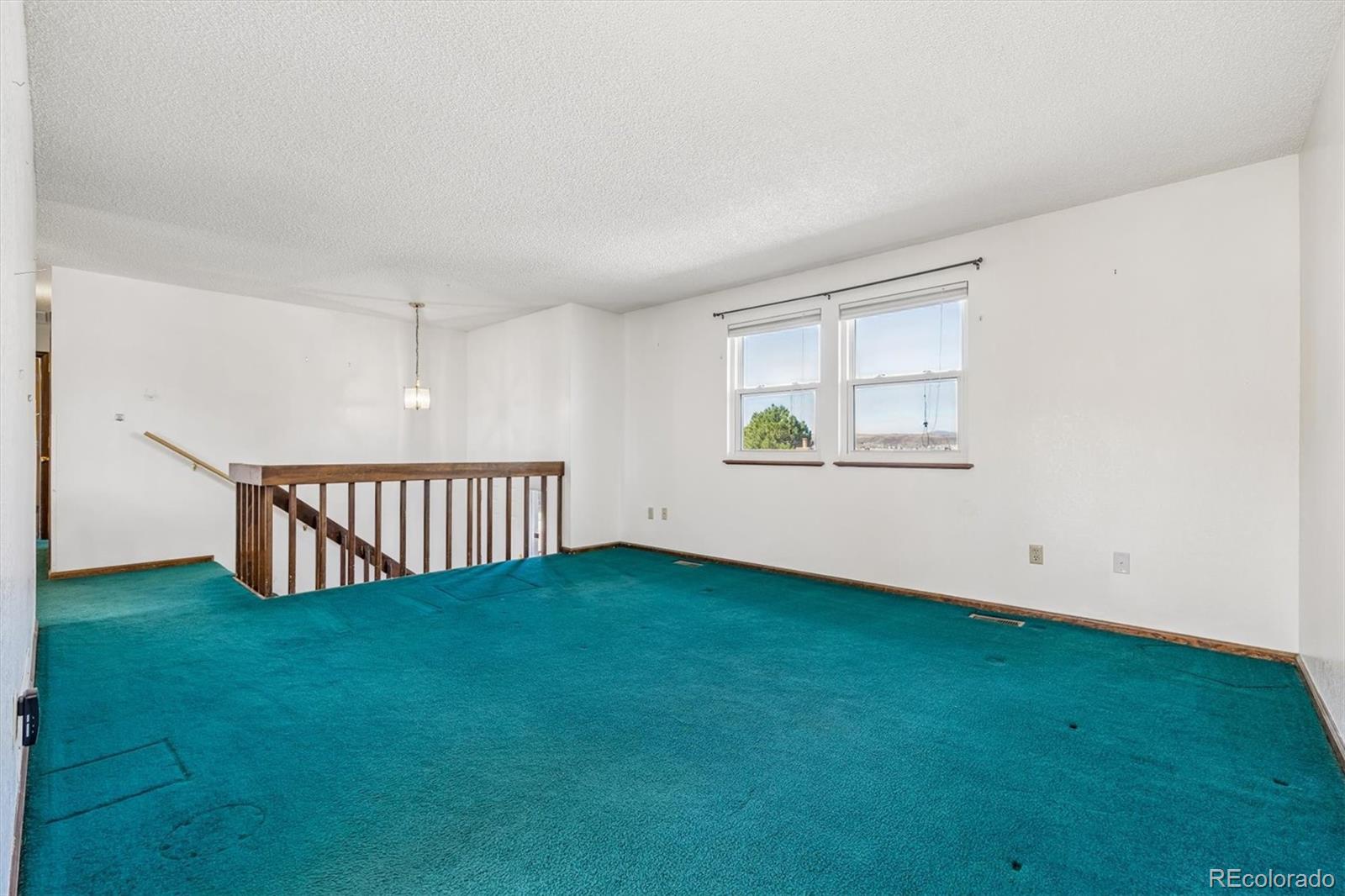 MLS Image #3 for 978  oakwood drive,castle rock, Colorado
