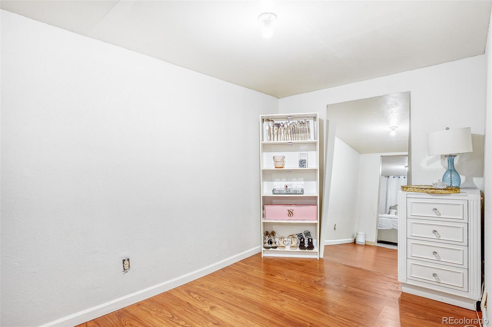MLS Image #20 for 2941  ivanhoe street,denver, Colorado