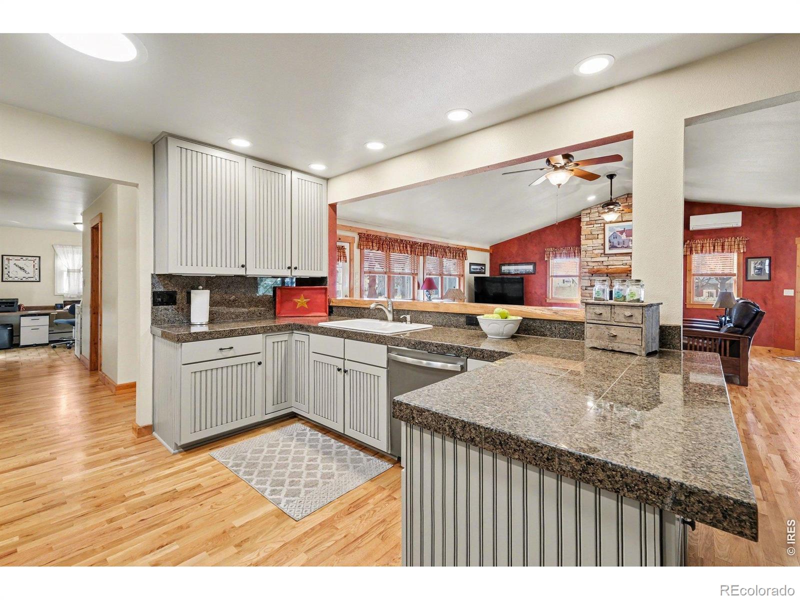 MLS Image #10 for 509  locust street,windsor, Colorado