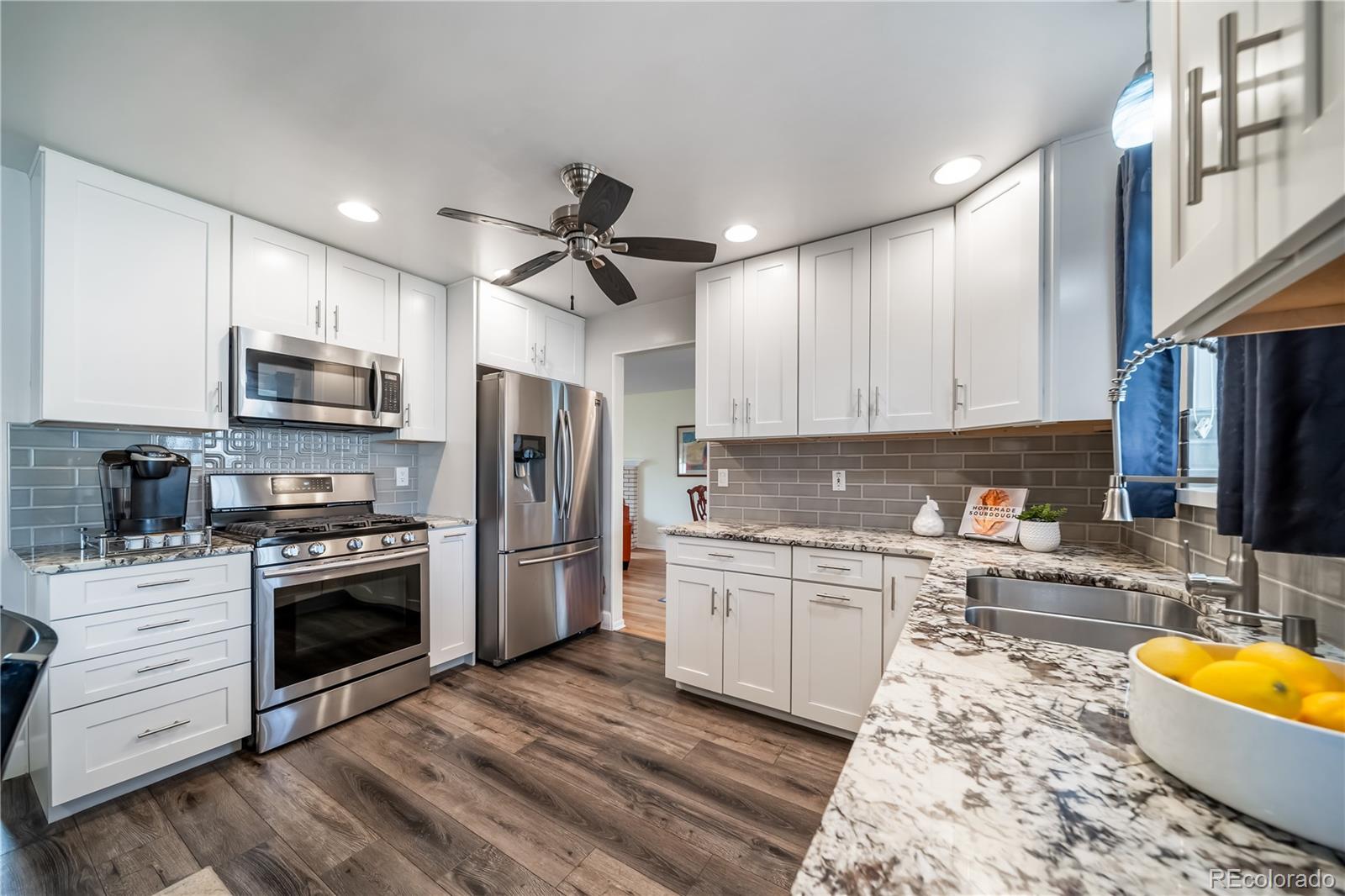 MLS Image #18 for 429  newark street,aurora, Colorado