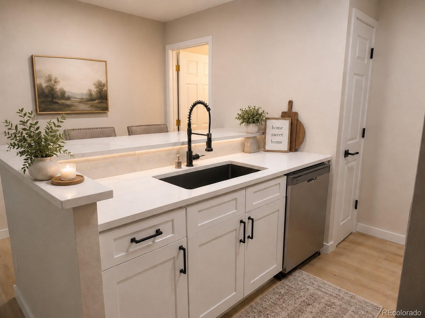 MLS Image #2 for 2880 s locust street 303s,denver, Colorado
