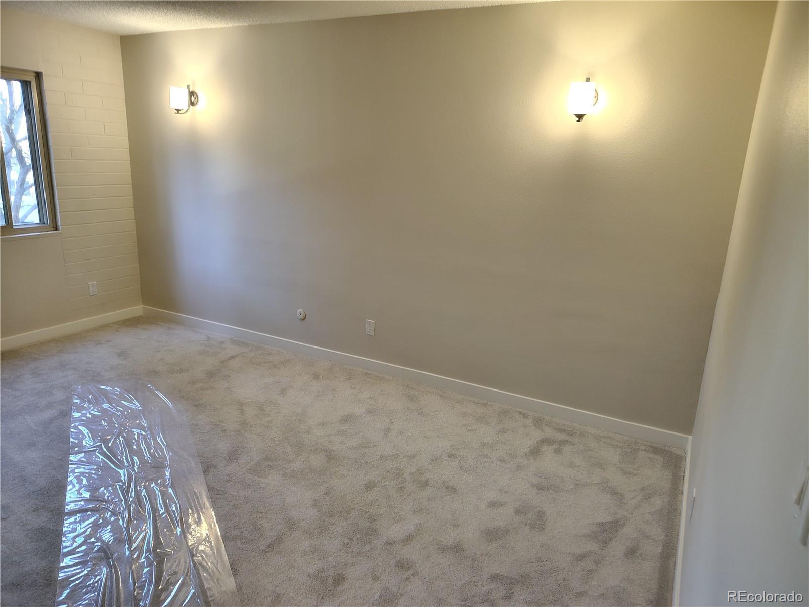MLS Image #20 for 2880 s locust street 303s,denver, Colorado