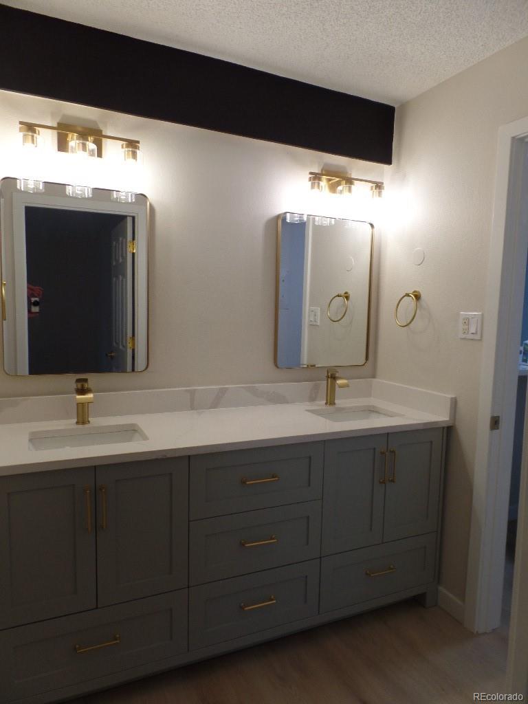 MLS Image #23 for 2880 s locust street 303s,denver, Colorado