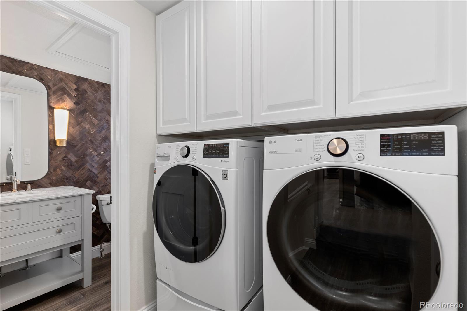 MLS Image #16 for 7755 s forest street,centennial, Colorado