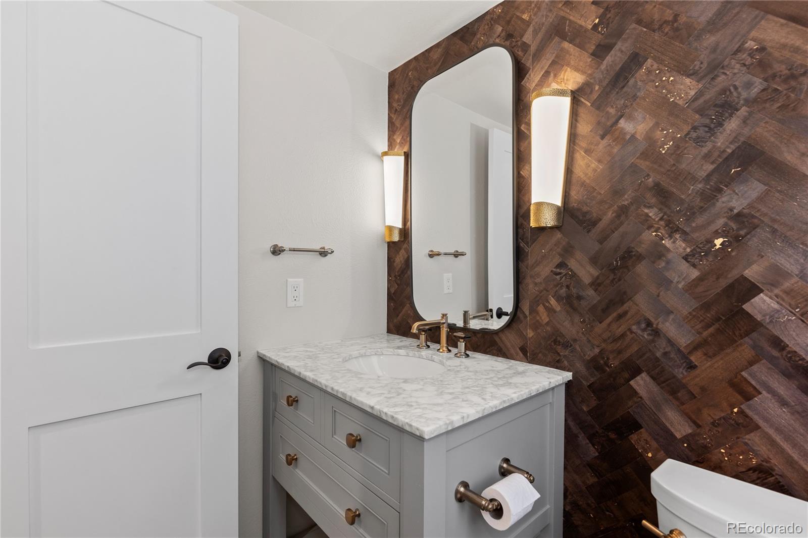 MLS Image #17 for 7755 s forest street,centennial, Colorado