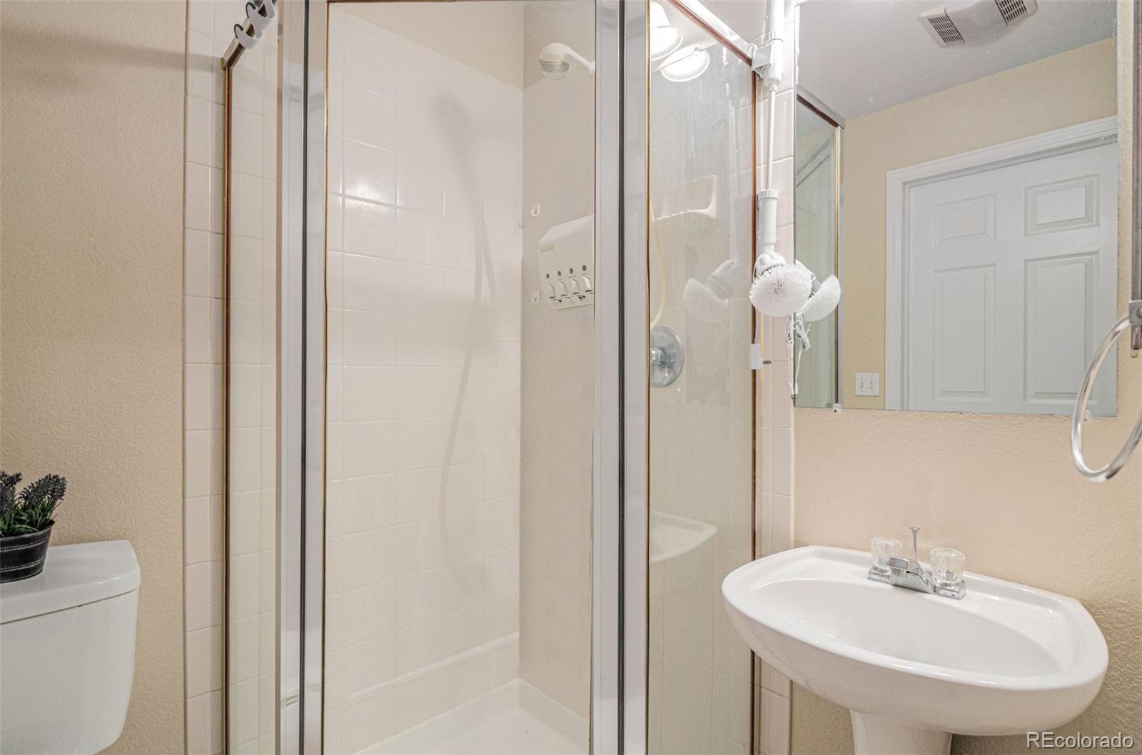 MLS Image #19 for 8377 s upham way 106,littleton, Colorado
