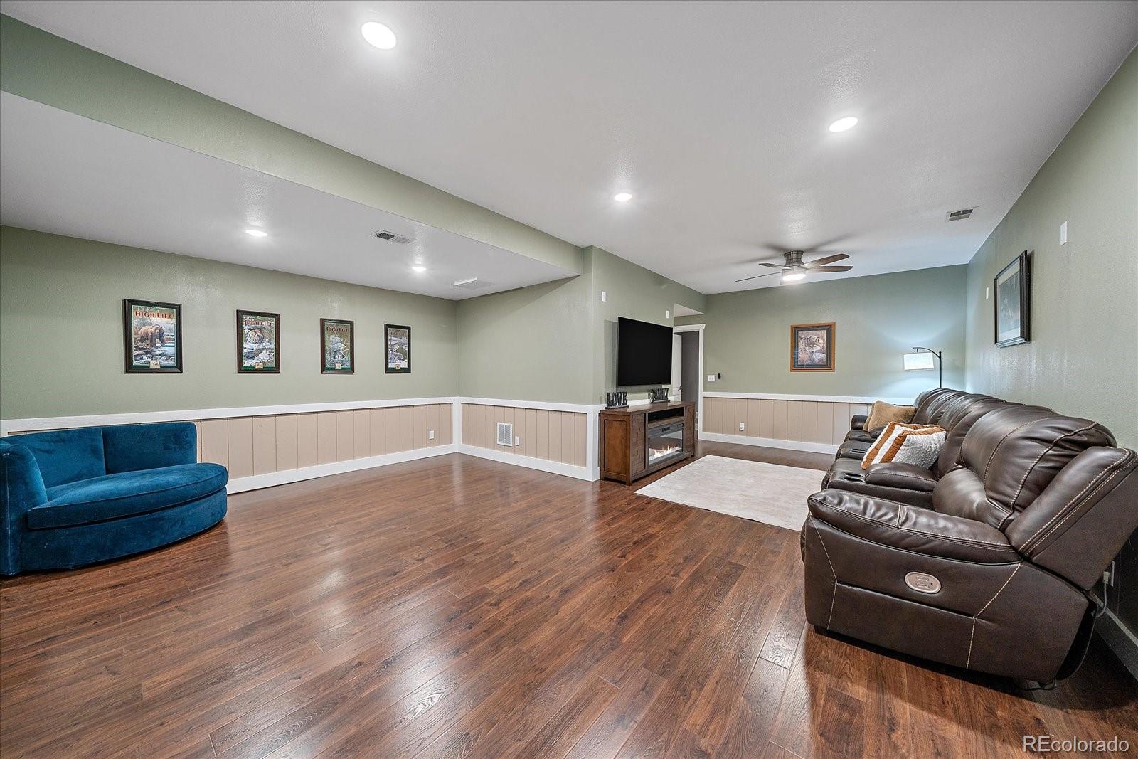MLS Image #32 for 25160 e ellsworth drive,aurora, Colorado