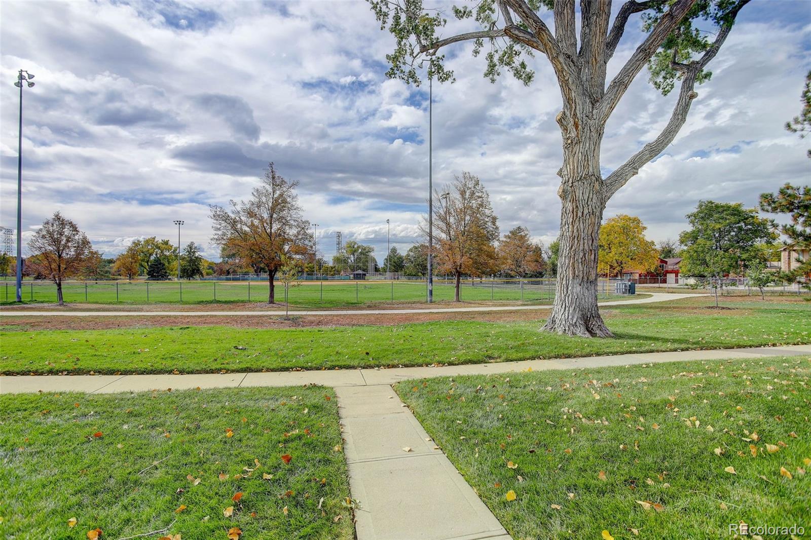 MLS Image #33 for 6340 e mississippi avenue ,denver, Colorado