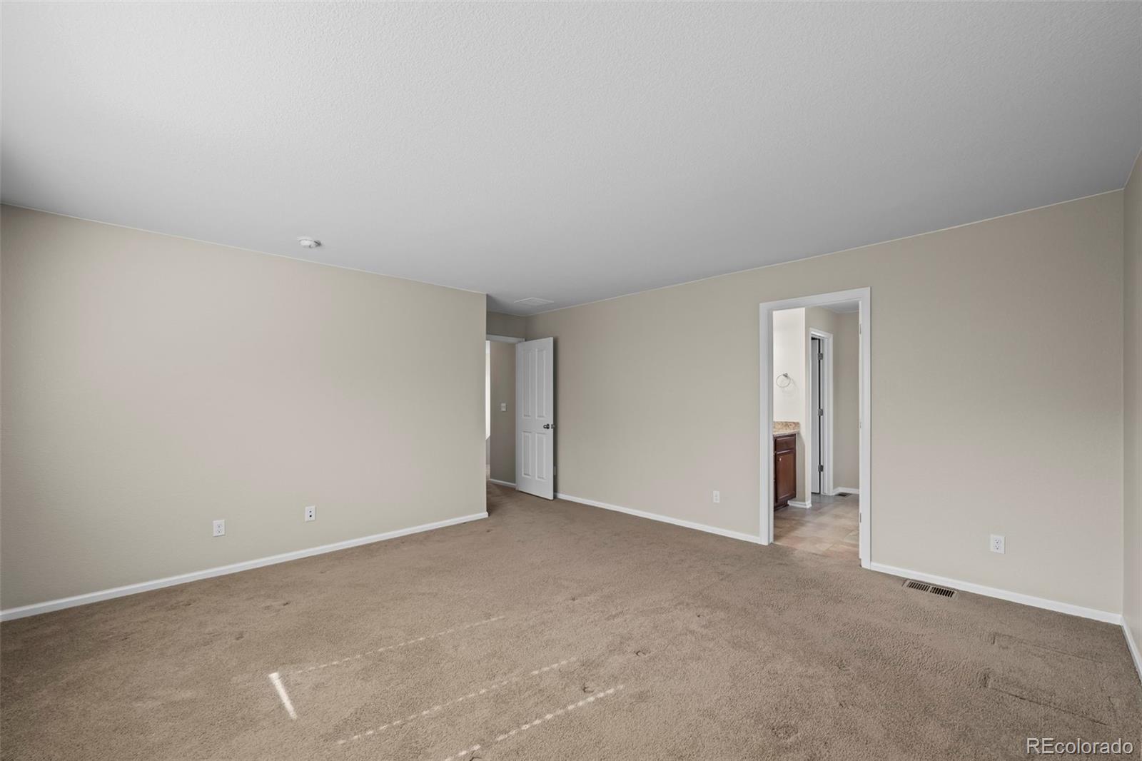 MLS Image #12 for 5078 s tempe way,aurora, Colorado