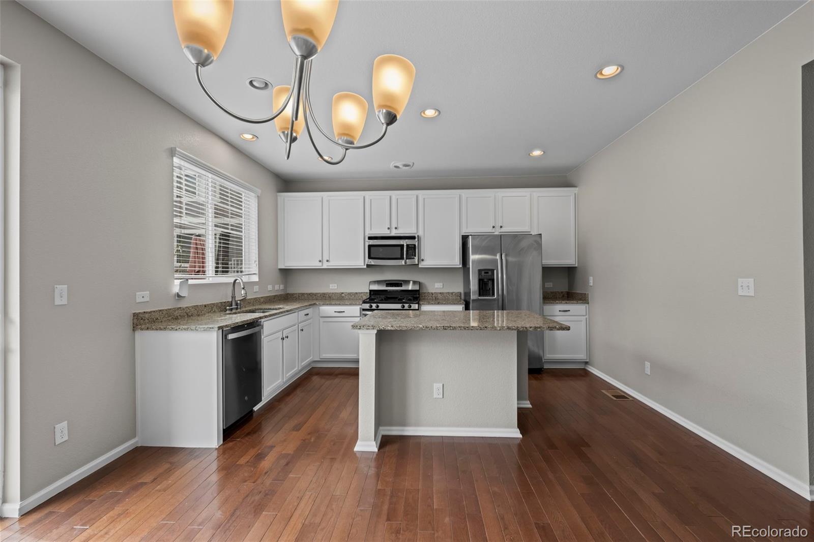MLS Image #6 for 5078 s tempe way,aurora, Colorado