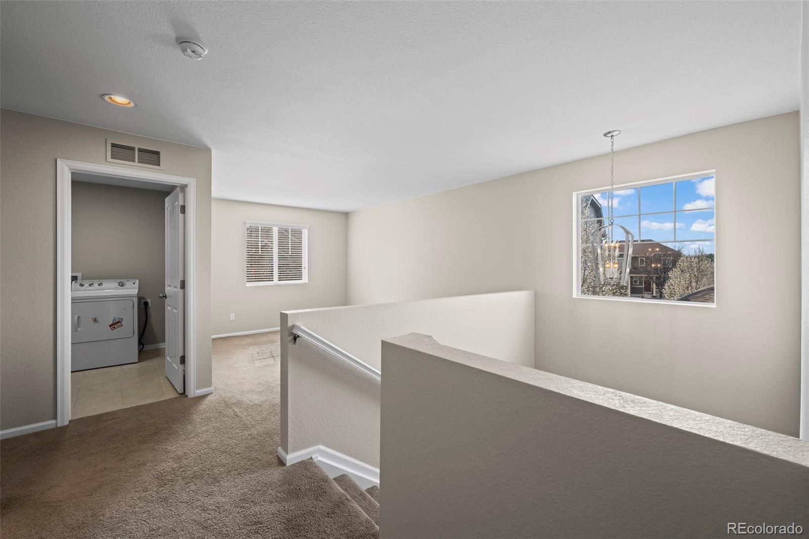 MLS Image #9 for 5078 s tempe way,aurora, Colorado
