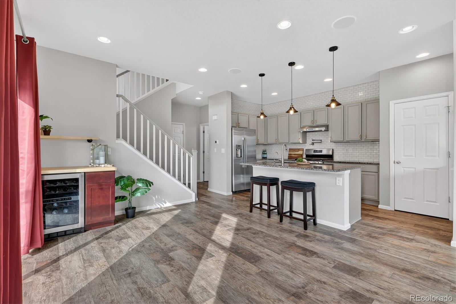 MLS Image #13 for 6571 n cathay street,denver, Colorado