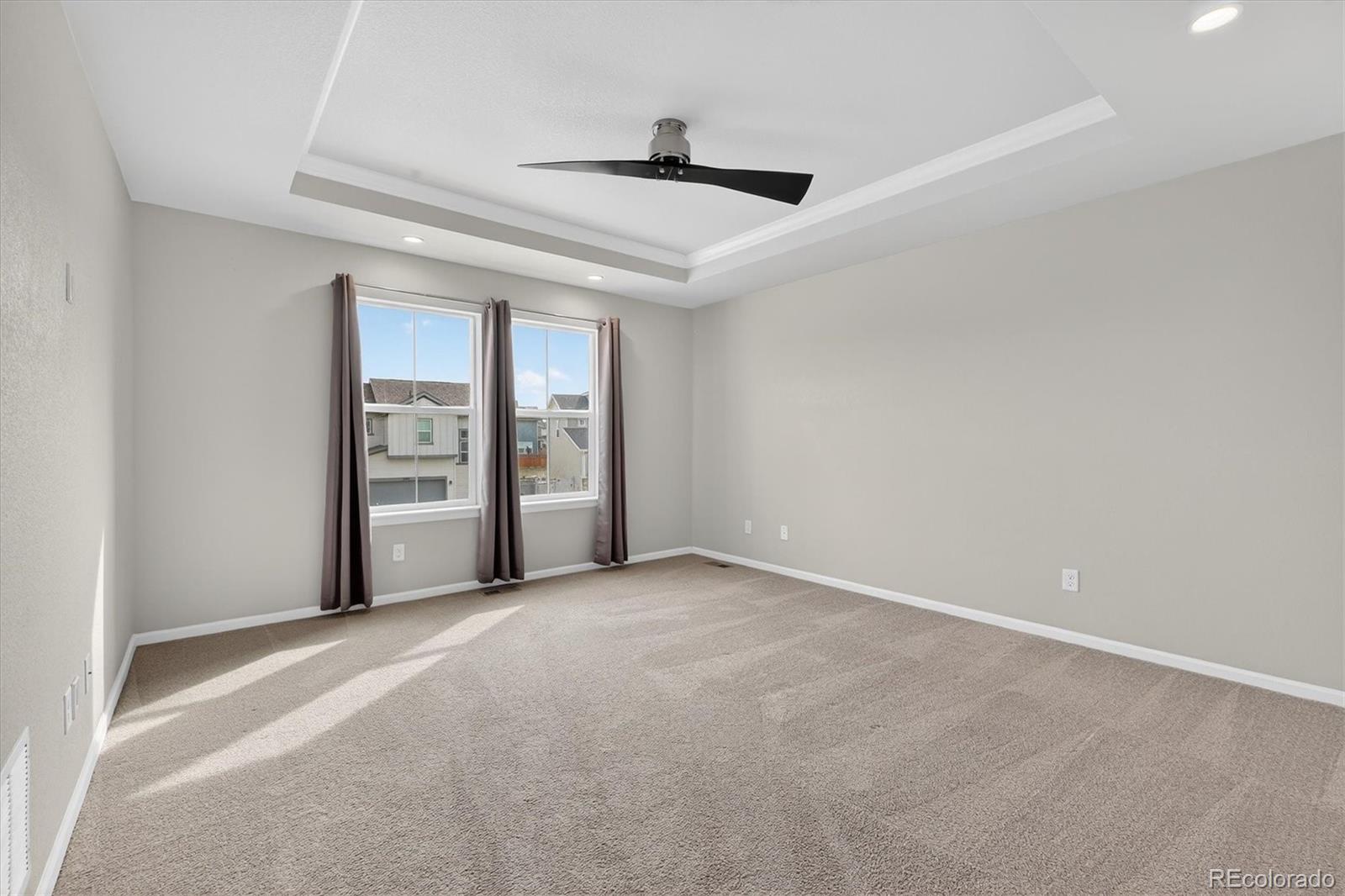 MLS Image #17 for 6571 n cathay street,denver, Colorado