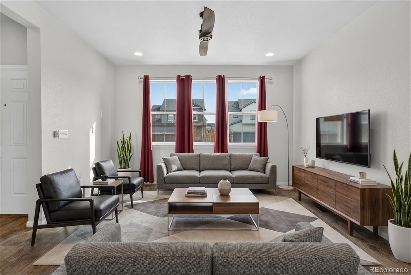 MLS Image #4 for 6571 n cathay street,denver, Colorado