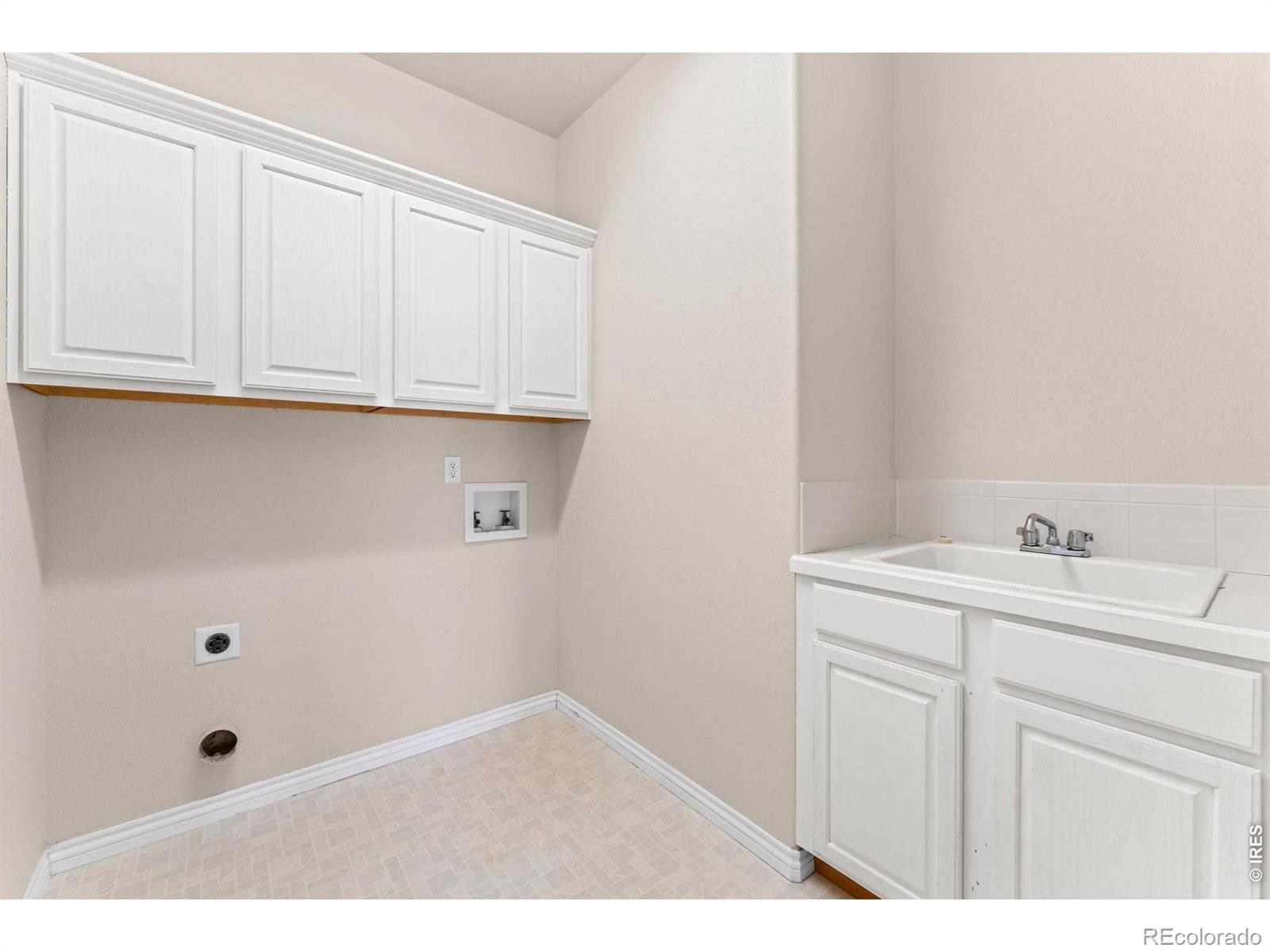 MLS Image #18 for 3740  doral drive,longmont, Colorado