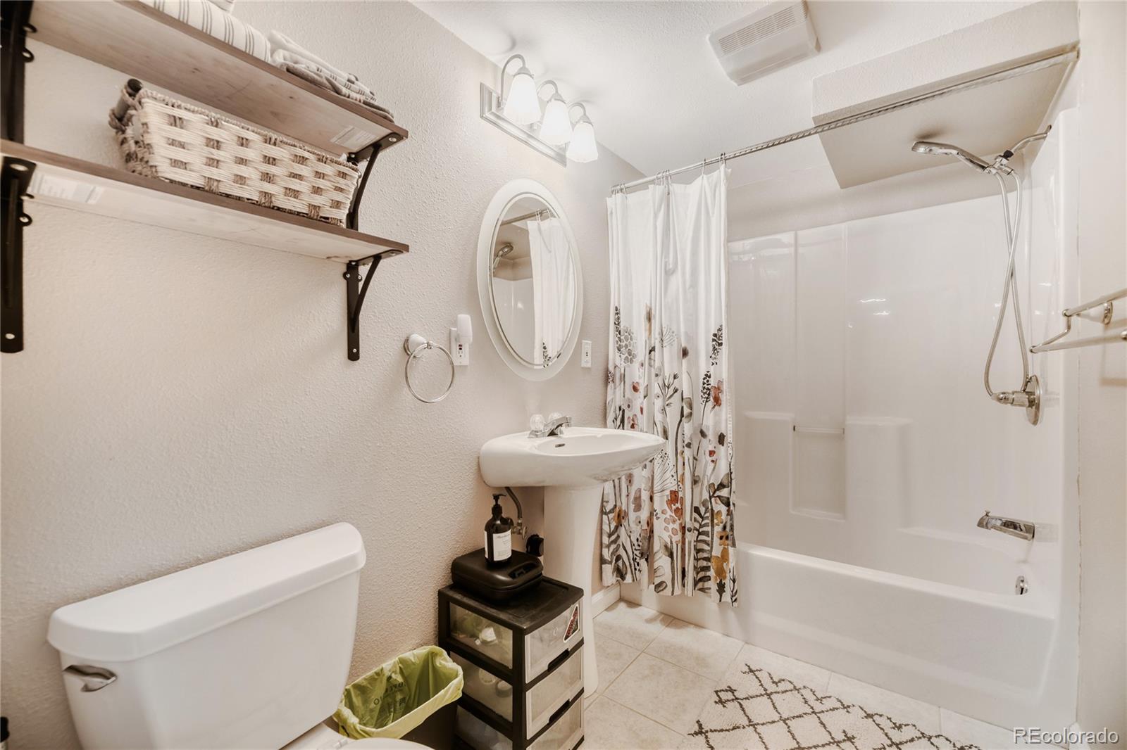 MLS Image #22 for 6200 e jamison circle,centennial, Colorado