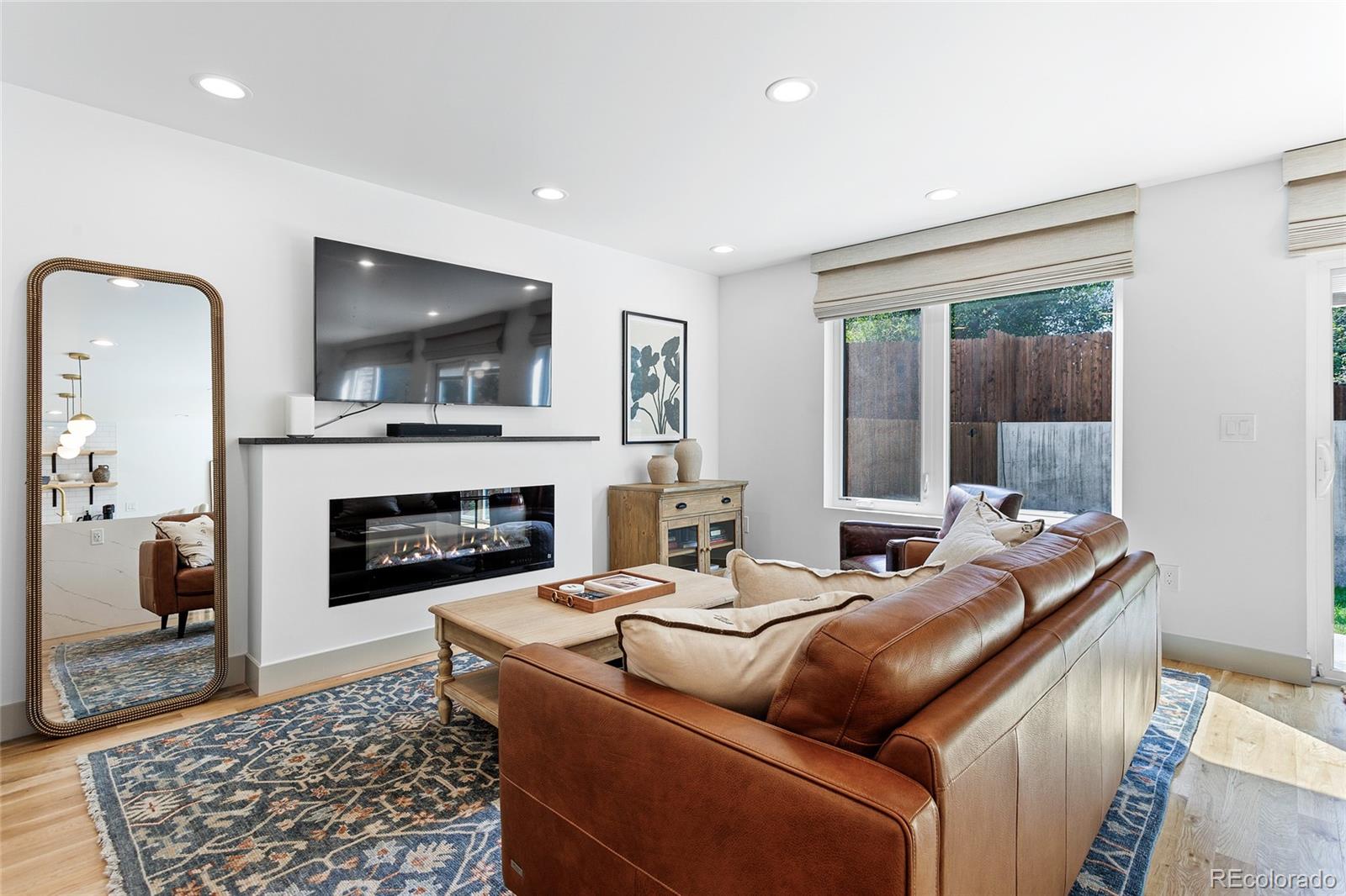 MLS Image #4 for 6085 s sycamore street,littleton, Colorado