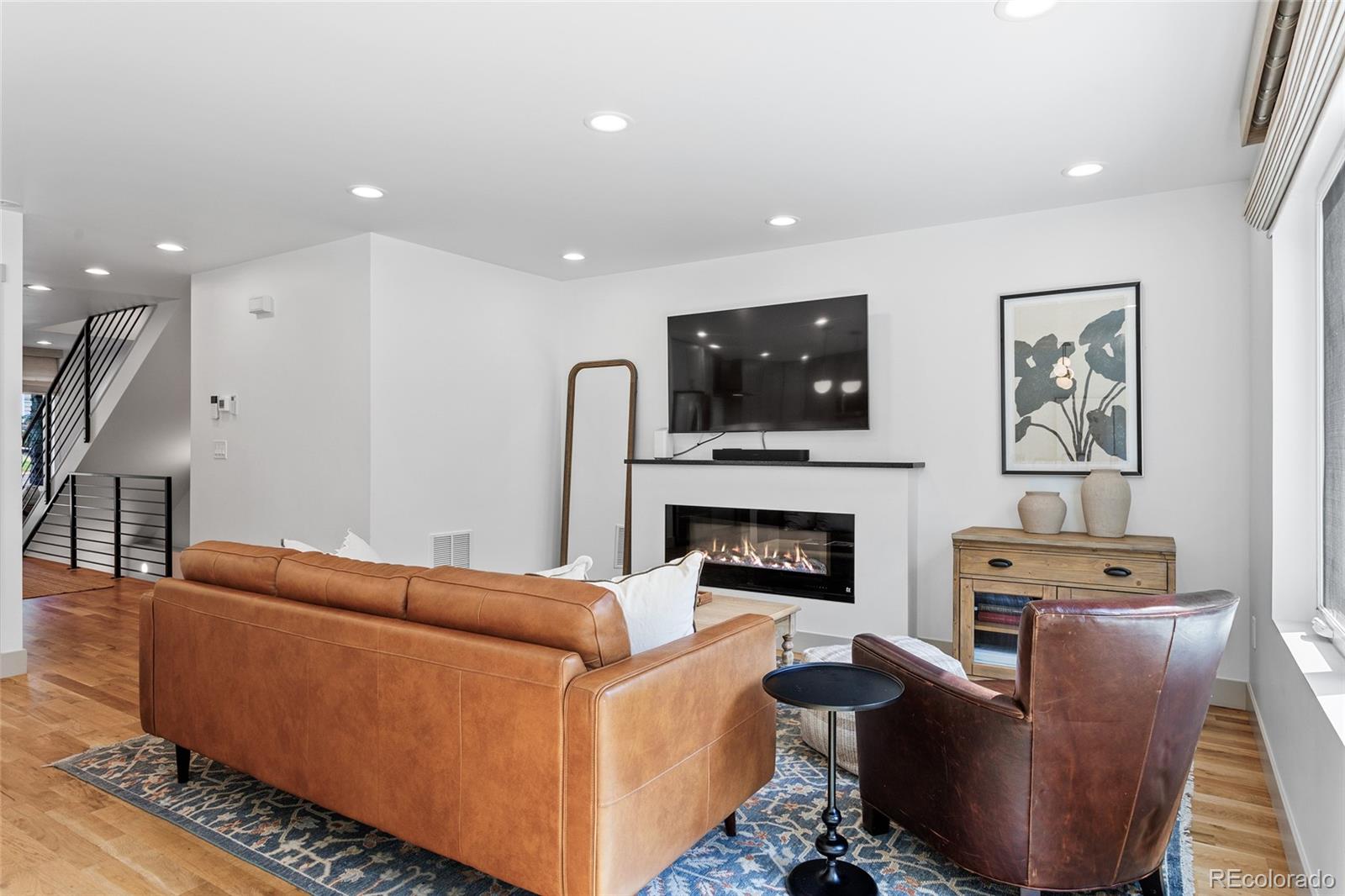 MLS Image #5 for 6085 s sycamore street,littleton, Colorado