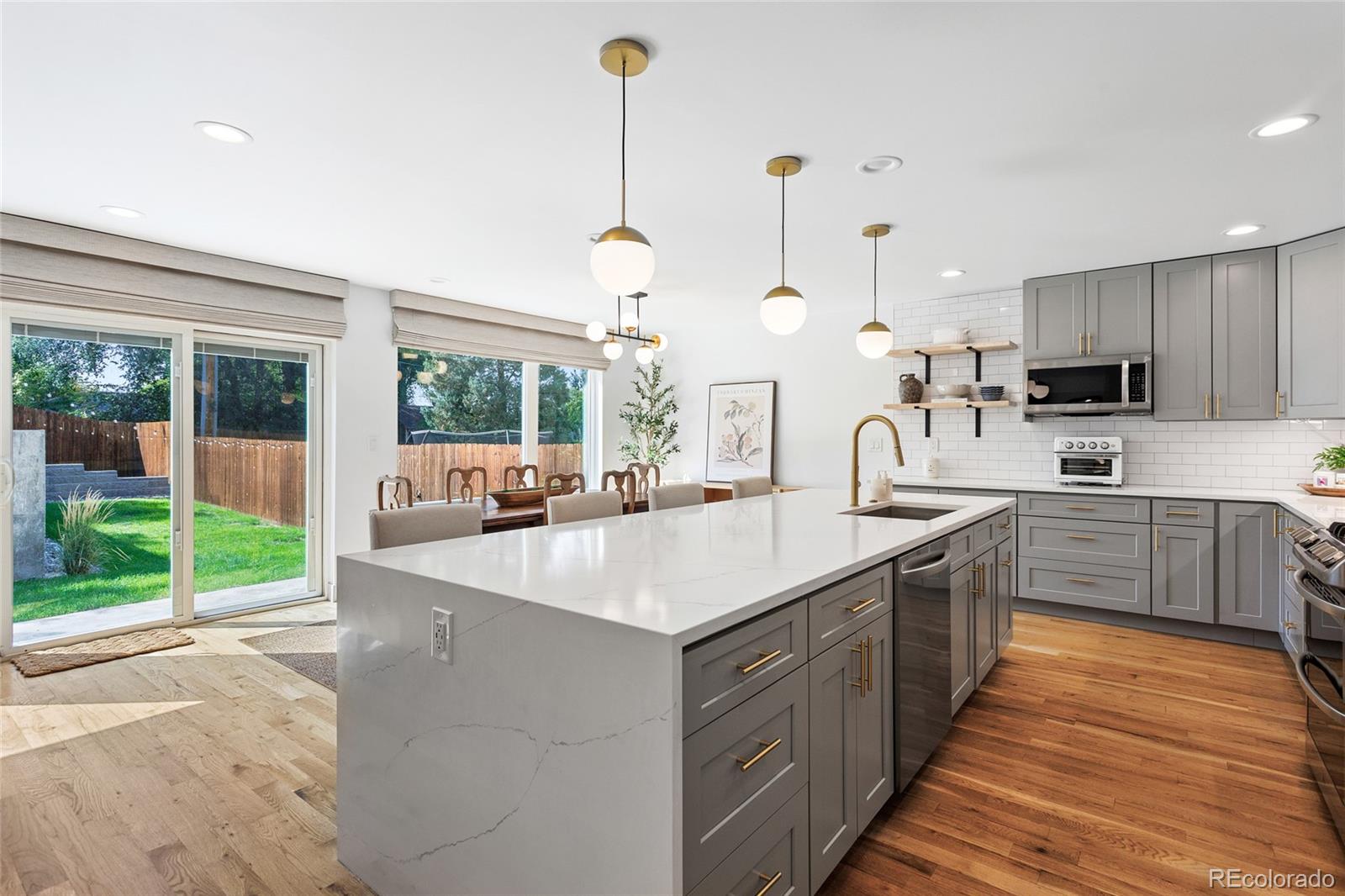 MLS Image #7 for 6085 s sycamore street,littleton, Colorado