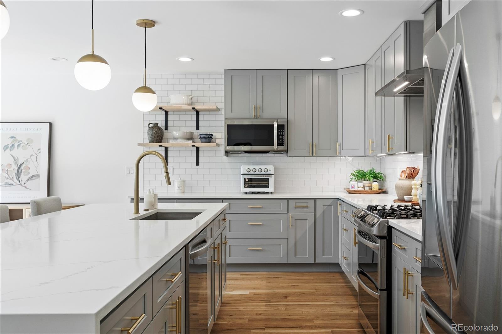 MLS Image #8 for 6085 s sycamore street,littleton, Colorado