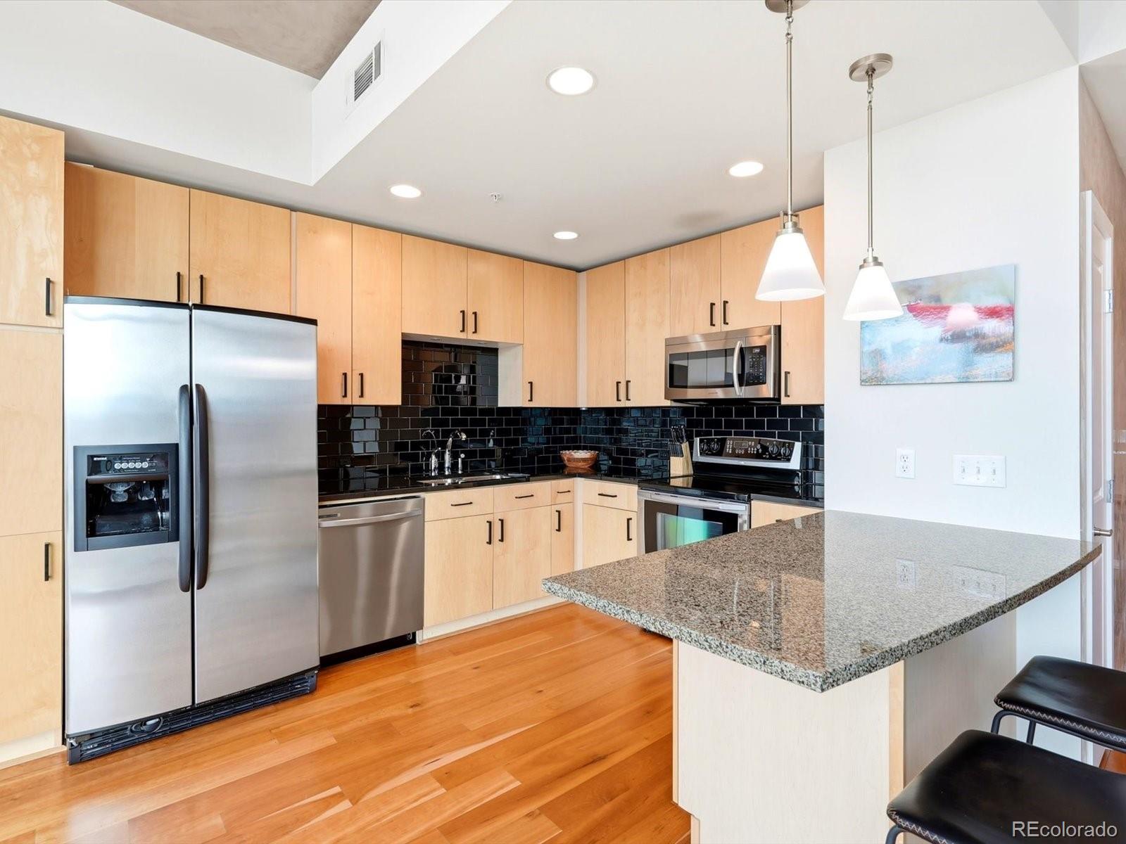 MLS Image #4 for 1700  bassett street 1916,denver, Colorado