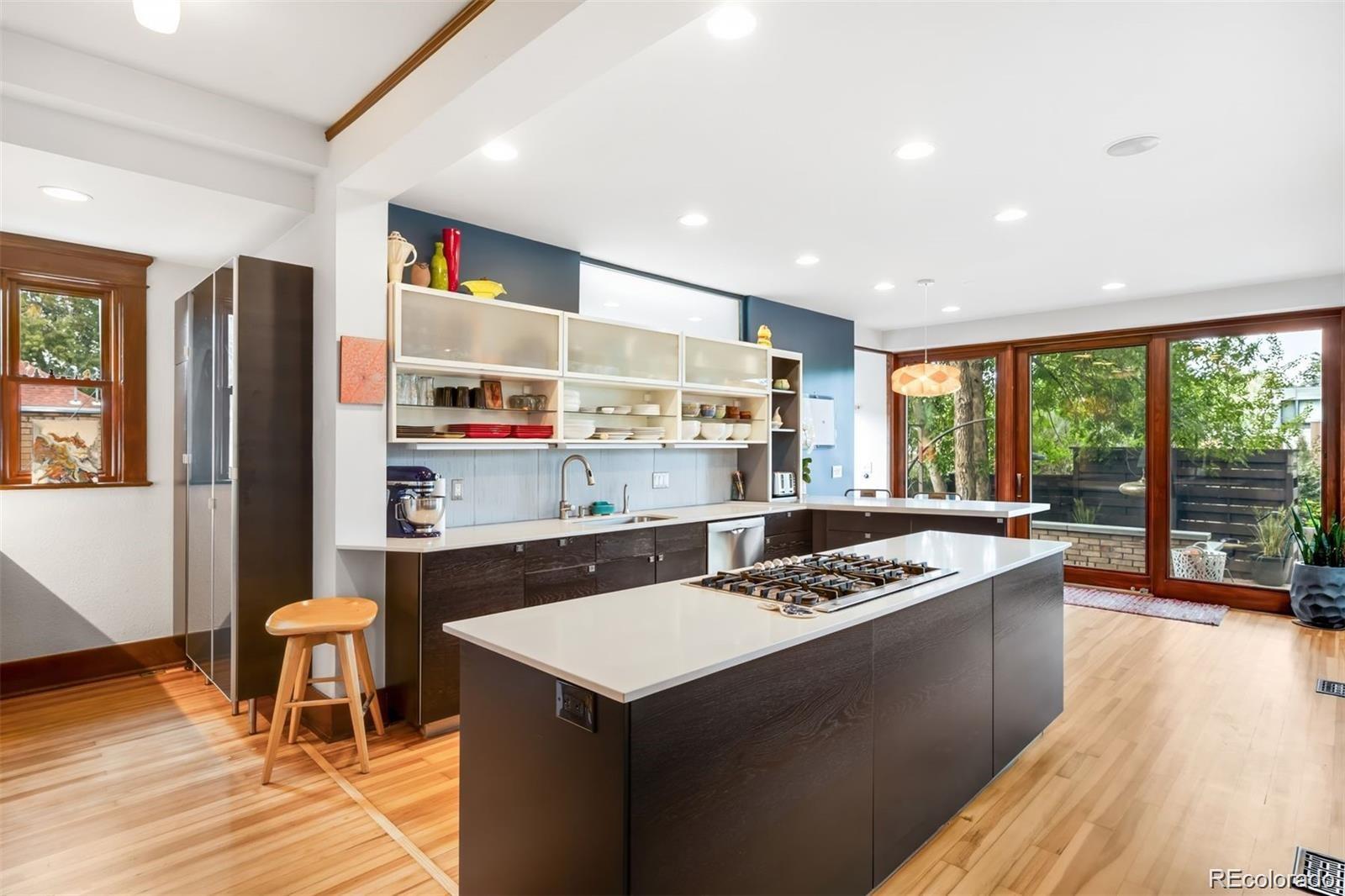 MLS Image #3 for 2535 w 35th avenue,denver, Colorado