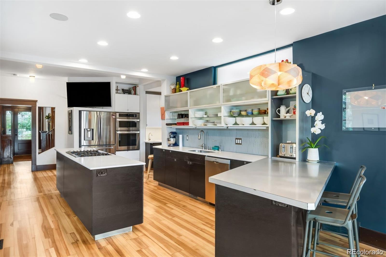 MLS Image #4 for 2535 w 35th avenue,denver, Colorado