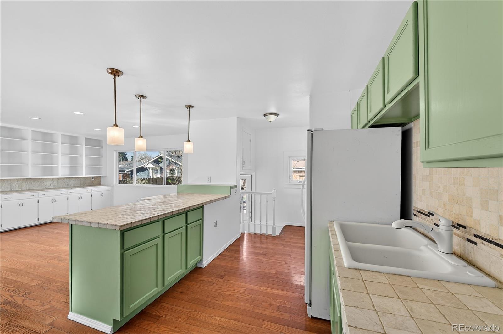 MLS Image #6 for 3915 s grant street,englewood, Colorado