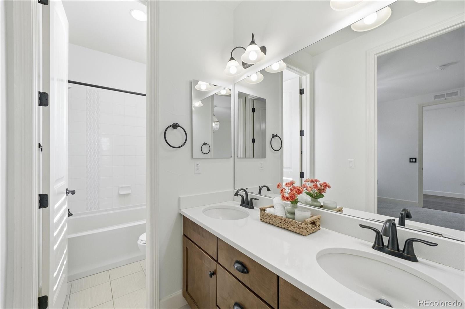 MLS Image #33 for 10640  star thistle court,highlands ranch, Colorado