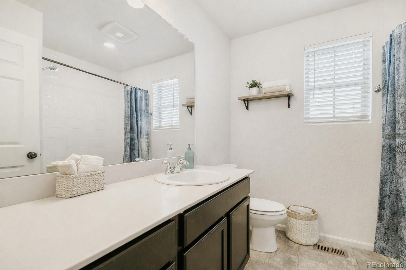 MLS Image #14 for 10071  yampa court,commerce city, Colorado