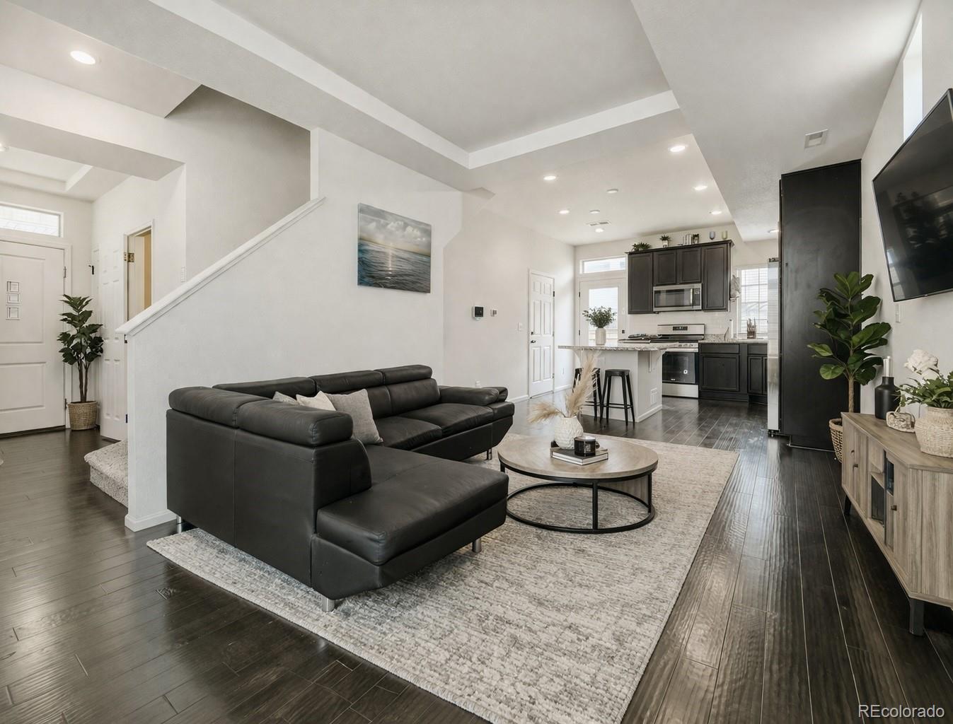 MLS Image #3 for 10071  yampa court,commerce city, Colorado