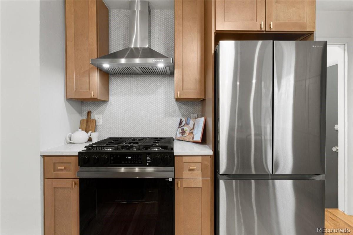 MLS Image #11 for 3285 n krameria street,denver, Colorado