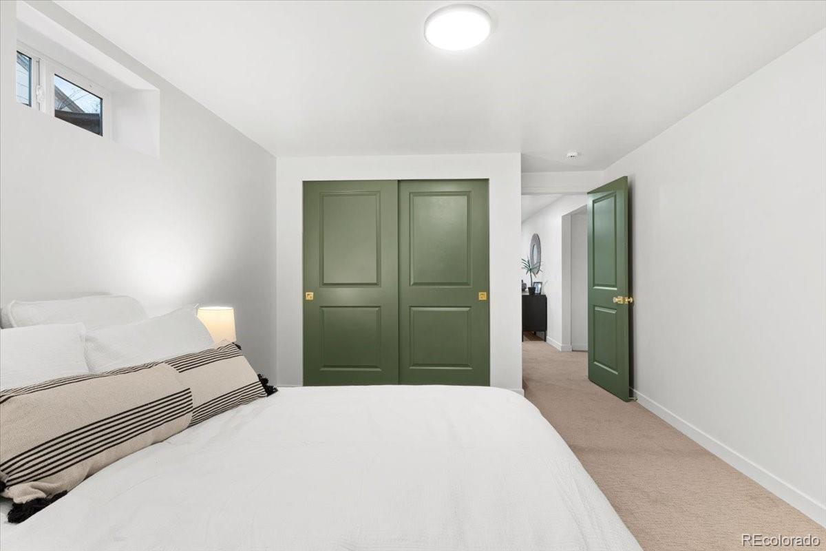 MLS Image #19 for 3285 n krameria street,denver, Colorado